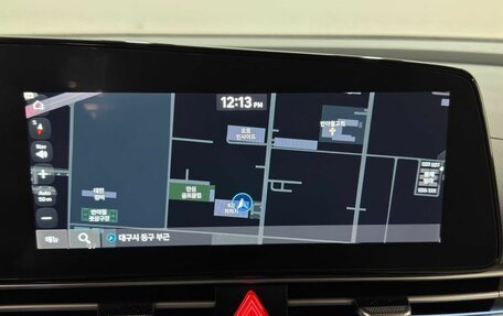 Hyundai Elantra, 2023 год, 2 050 000 рублей, 16 фотография