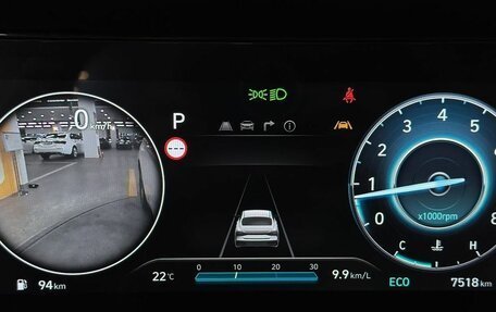 Hyundai Elantra, 2023 год, 2 050 000 рублей, 8 фотография