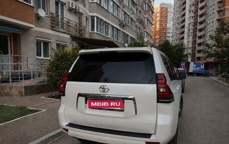 Toyota Land Cruiser Prado 150 рестайлинг 2, 2013 год, 2 799 000 рублей, 5 фотография