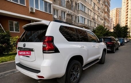 Toyota Land Cruiser Prado 150 рестайлинг 2, 2013 год, 2 799 000 рублей, 10 фотография