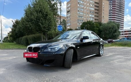 BMW 5 серия, 2003 год, 1 100 000 рублей, 3 фотография