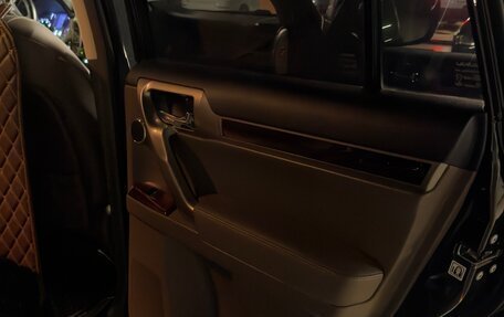 Lexus GX II, 2017 год, 5 700 000 рублей, 17 фотография