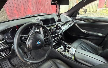 BMW 5 серия, 2018 год, 2 247 000 рублей, 2 фотография