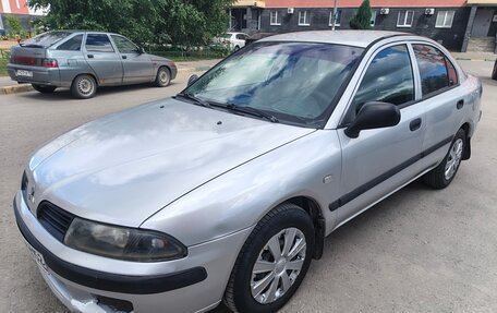 Mitsubishi Carisma I, 2002 год, 187 000 рублей, 2 фотография