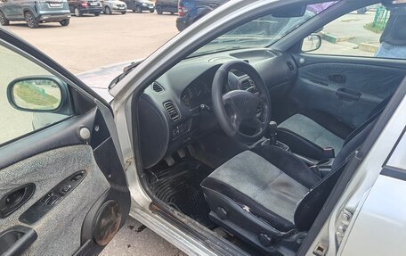 Mitsubishi Carisma I, 2002 год, 187 000 рублей, 7 фотография