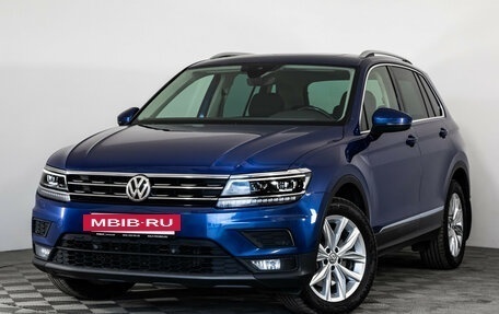 Volkswagen Tiguan II, 2018 год, 2 499 000 рублей, 2 фотография