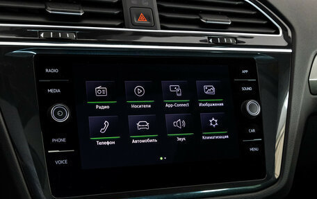 Volkswagen Tiguan II, 2018 год, 2 499 000 рублей, 18 фотография