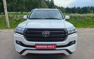 Toyota Land Cruiser 200, 2016 год, 7 050 000 рублей, 1 фотография