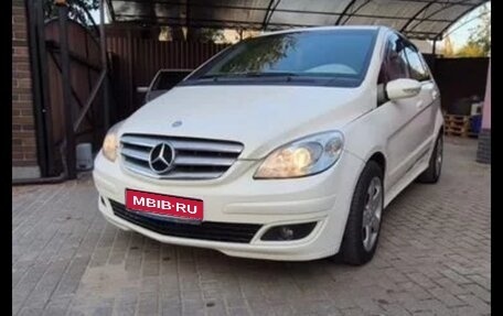 Mercedes-Benz B-Класс, 2008 год, 1 фотография
