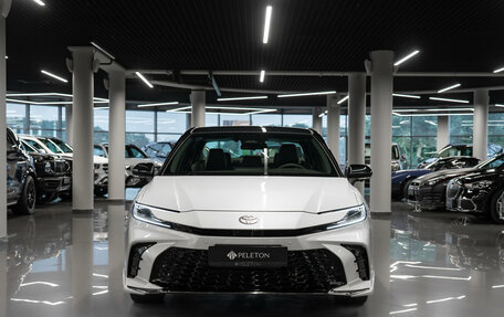 Toyota Camry, 2026 год, 4 500 000 рублей, 3 фотография