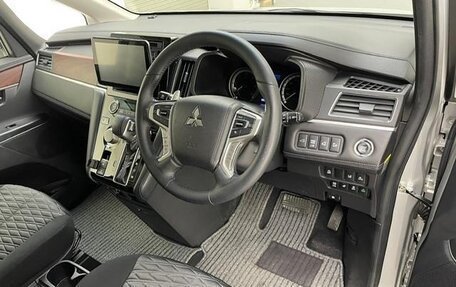 Mitsubishi Delica D:5 I, 2023 год, 2 600 100 рублей, 11 фотография
