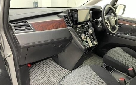 Mitsubishi Delica D:5 I, 2023 год, 2 600 100 рублей, 13 фотография