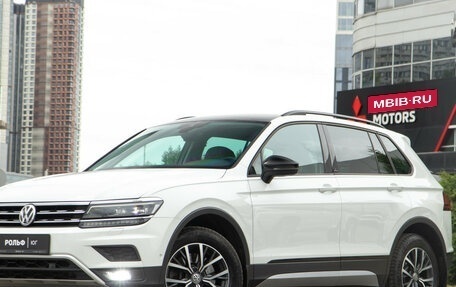 Volkswagen Tiguan II, 2019 год, 2 598 000 рублей, 22 фотография