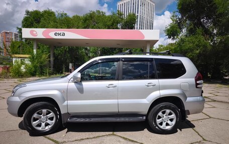 Toyota Land Cruiser Prado 120 рестайлинг, 2004 год, 1 500 000 рублей, 5 фотография