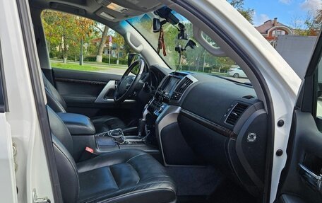 Toyota Land Cruiser 200, 2013 год, 5 650 000 рублей, 8 фотография