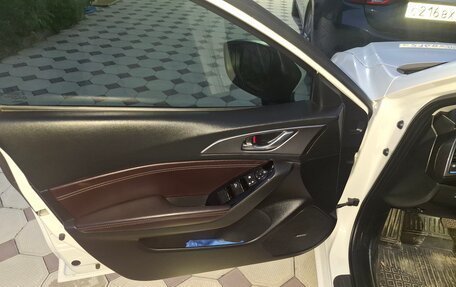 Mazda 3, 2017 год, 1 750 000 рублей, 9 фотография