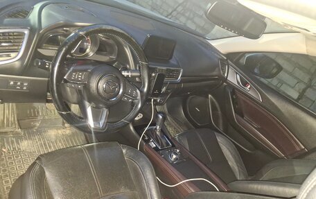 Mazda 3, 2017 год, 1 750 000 рублей, 7 фотография