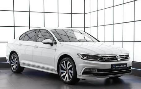Volkswagen Passat B8 рестайлинг, 2015 год, 1 999 000 рублей, 3 фотография