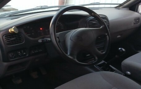 KIA Sportage IV рестайлинг, 2005 год, 350 000 рублей, 4 фотография