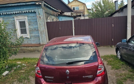 Renault Sandero I, 2011 год, 770 000 рублей, 2 фотография