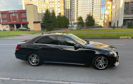 Mercedes-Benz E-Класс, 2015 год, 2 800 000 рублей, 1 фотография