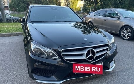 Mercedes-Benz E-Класс, 2015 год, 2 800 000 рублей, 3 фотография