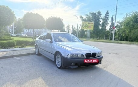 BMW 5 серия, 2000 год, 630 000 рублей, 3 фотография