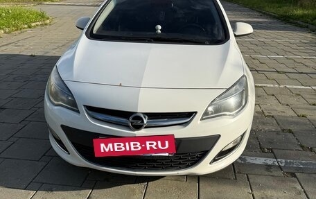 Opel Astra J, 2013 год, 670 000 рублей, 7 фотография