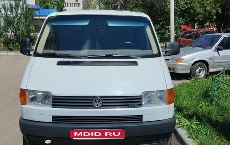 Volkswagen Transporter T4, 2002 год, 700 000 рублей, 2 фотография