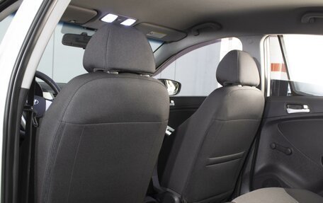 Hyundai Solaris II рестайлинг, 2012 год, 671 000 рублей, 10 фотография