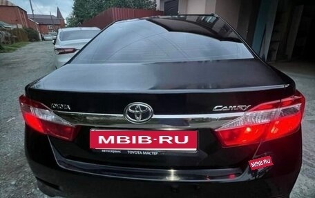 Toyota Camry, 2014 год, 1 650 000 рублей, 2 фотография