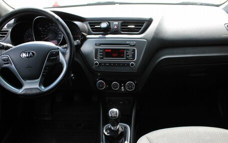 KIA Rio III рестайлинг, 2015 год, 745 000 рублей, 10 фотография