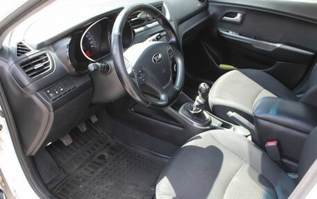 KIA Rio III рестайлинг, 2015 год, 745 000 рублей, 15 фотография