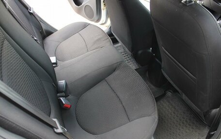 KIA Rio III рестайлинг, 2015 год, 745 000 рублей, 19 фотография