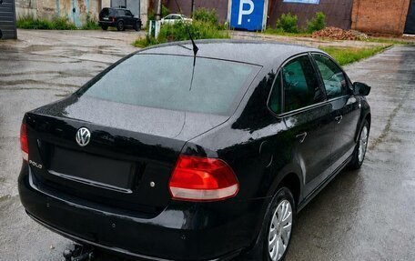 Volkswagen Polo VI (EU Market), 2012 год, 690 000 рублей, 2 фотография