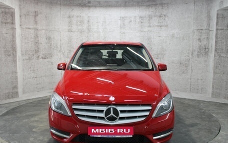 Mercedes-Benz B-Класс, 2013 год, 1 065 000 рублей, 2 фотография