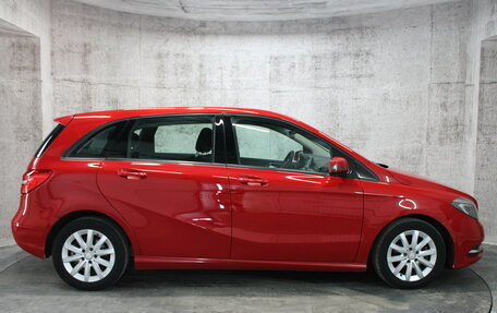 Mercedes-Benz B-Класс, 2013 год, 1 065 000 рублей, 4 фотография