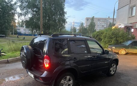 Chevrolet Niva I рестайлинг, 2013 год, 450 000 рублей, 7 фотография
