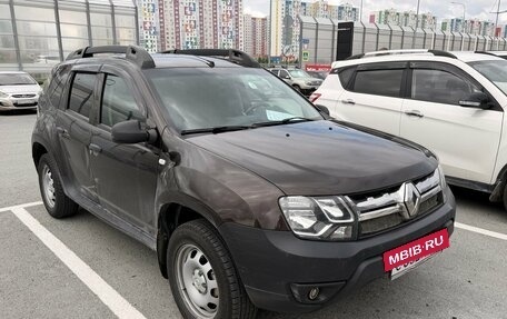 Renault Duster I рестайлинг, 2017 год, 1 350 000 рублей, 2 фотография