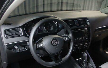 Volkswagen Jetta VI, 2015 год, 999 000 рублей, 8 фотография
