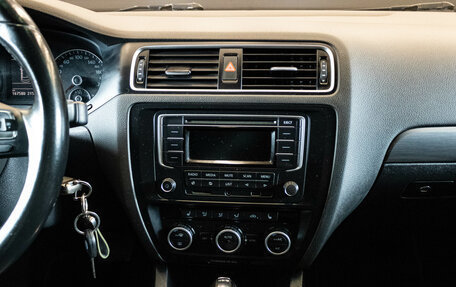 Volkswagen Jetta VI, 2013 год, 1 109 000 рублей, 7 фотография