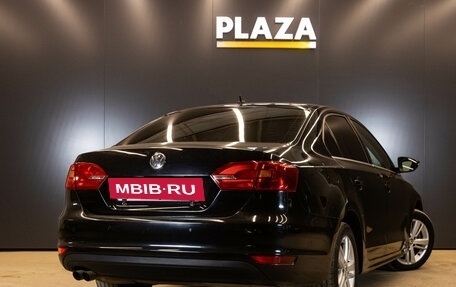 Volkswagen Jetta VI, 2013 год, 1 109 000 рублей, 4 фотография