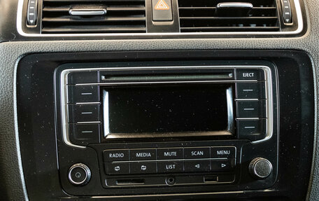 Volkswagen Jetta VI, 2013 год, 1 109 000 рублей, 18 фотография