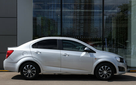 Chevrolet Aveo III, 2013 год, 637 000 рублей, 4 фотография