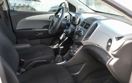 Chevrolet Aveo III, 2013 год, 637 000 рублей, 12 фотография