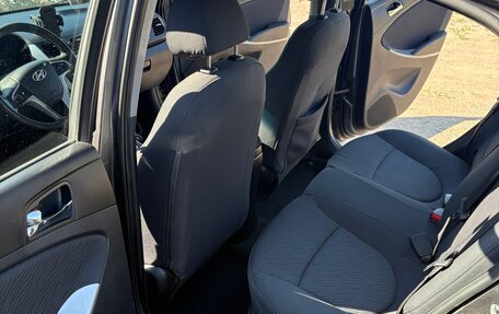 Hyundai Solaris II рестайлинг, 2011 год, 850 000 рублей, 10 фотография