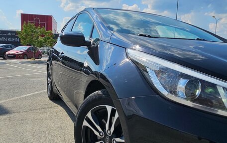 KIA cee'd III, 2015 год, 1 200 000 рублей, 2 фотография