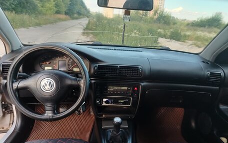 Volkswagen Passat B5+ рестайлинг, 1998 год, 285 000 рублей, 28 фотография