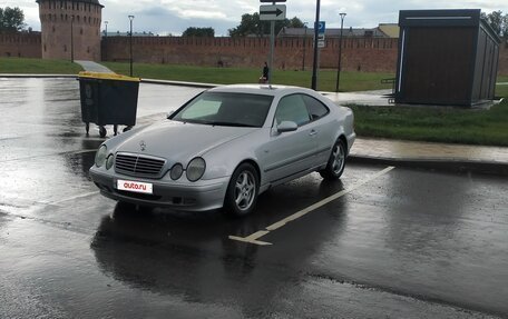 Mercedes-Benz CLK-Класс, 1998 год, 370 000 рублей, 2 фотография