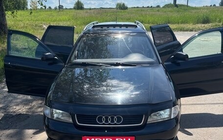 Audi A4, 1998 год, 320 000 рублей, 5 фотография